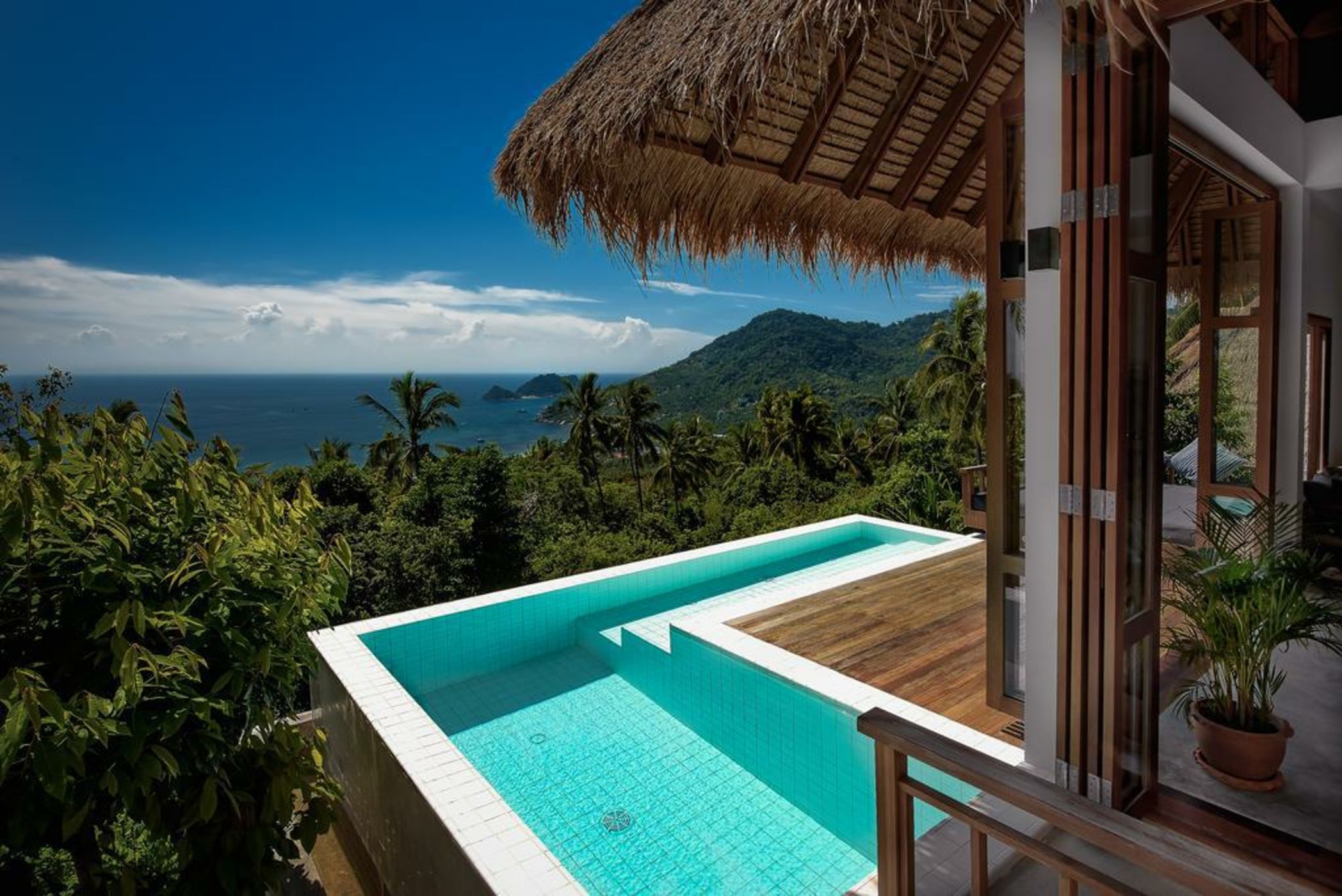 Phandara Luxury Pool Villas
