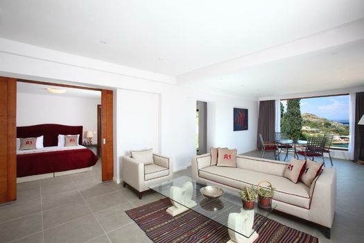 No81 Hotel
