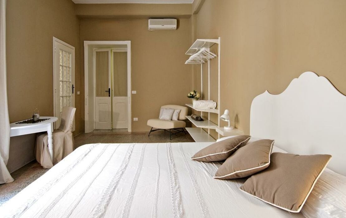 BluLassù Rooms, a Design Boutique Hotel Cagliari, Italy