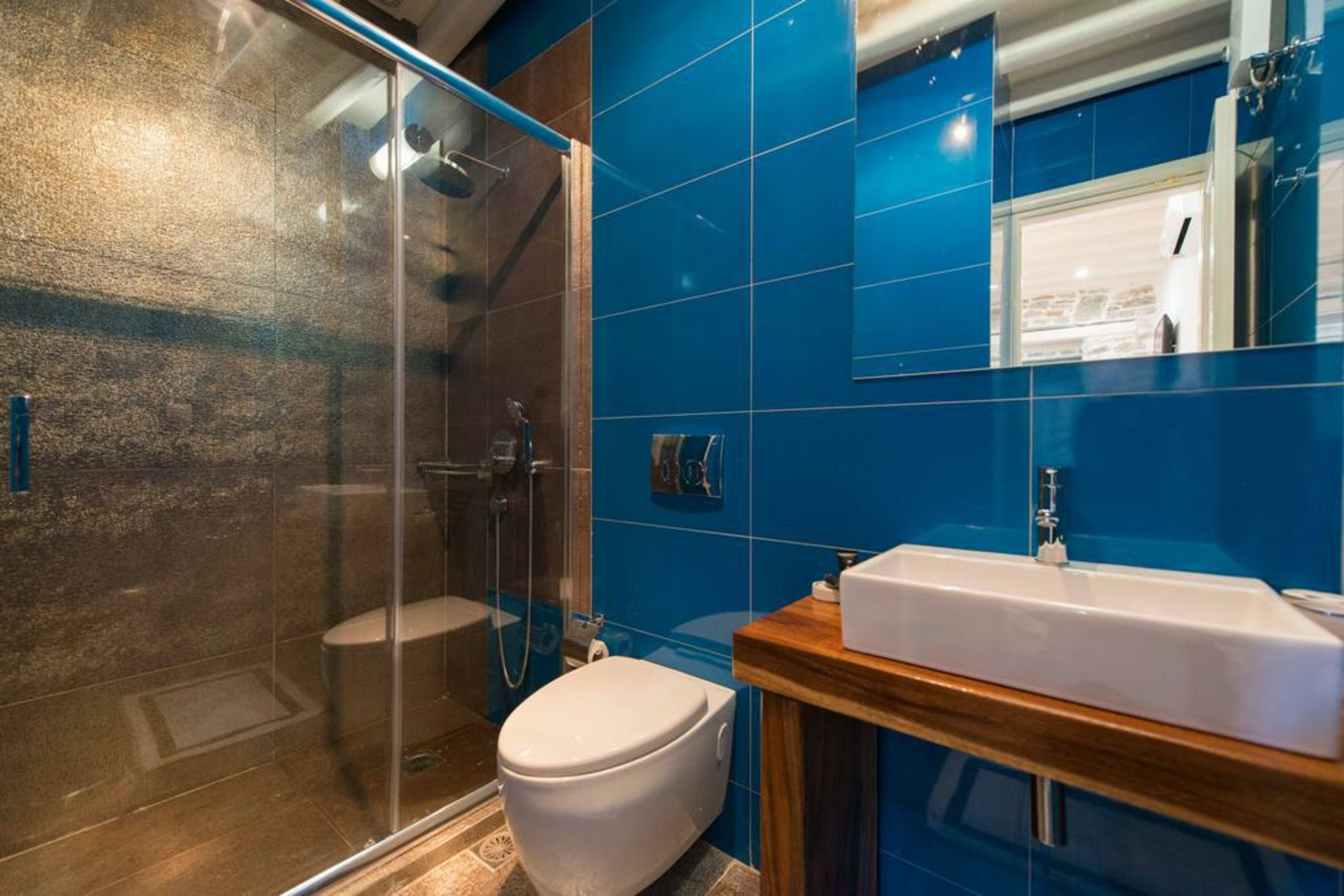 Athina Exquisite Houses