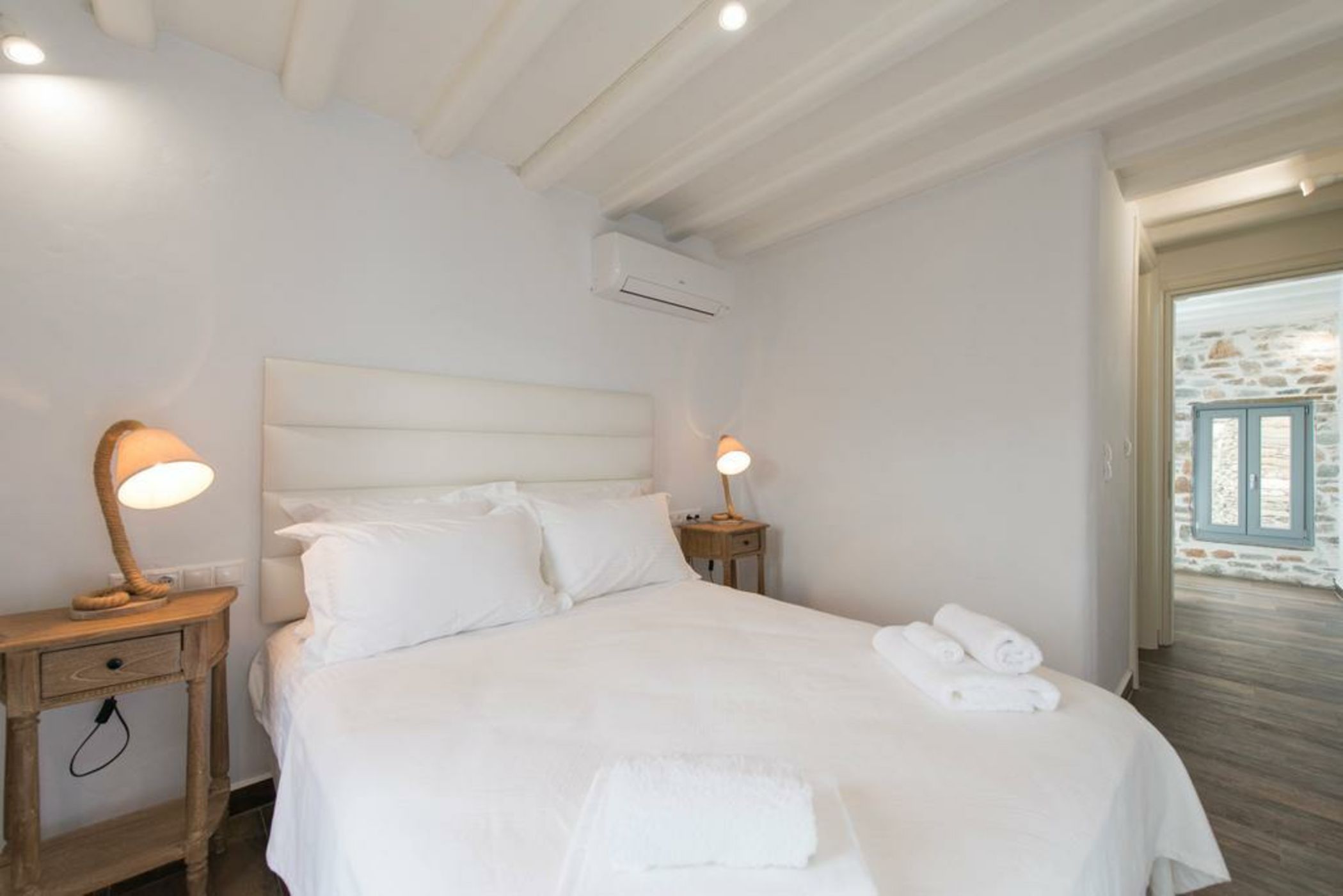 Athina Exquisite Houses