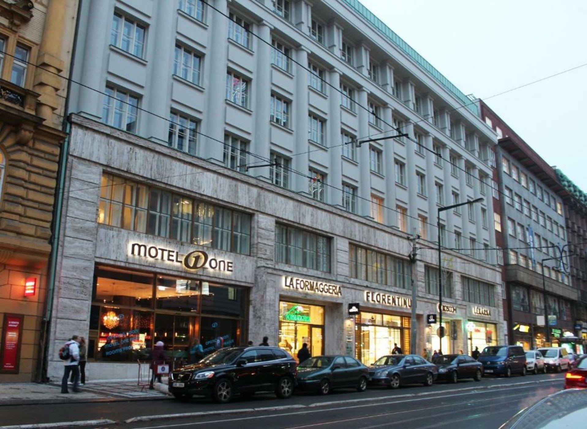 Motel One Prague-Florentinum