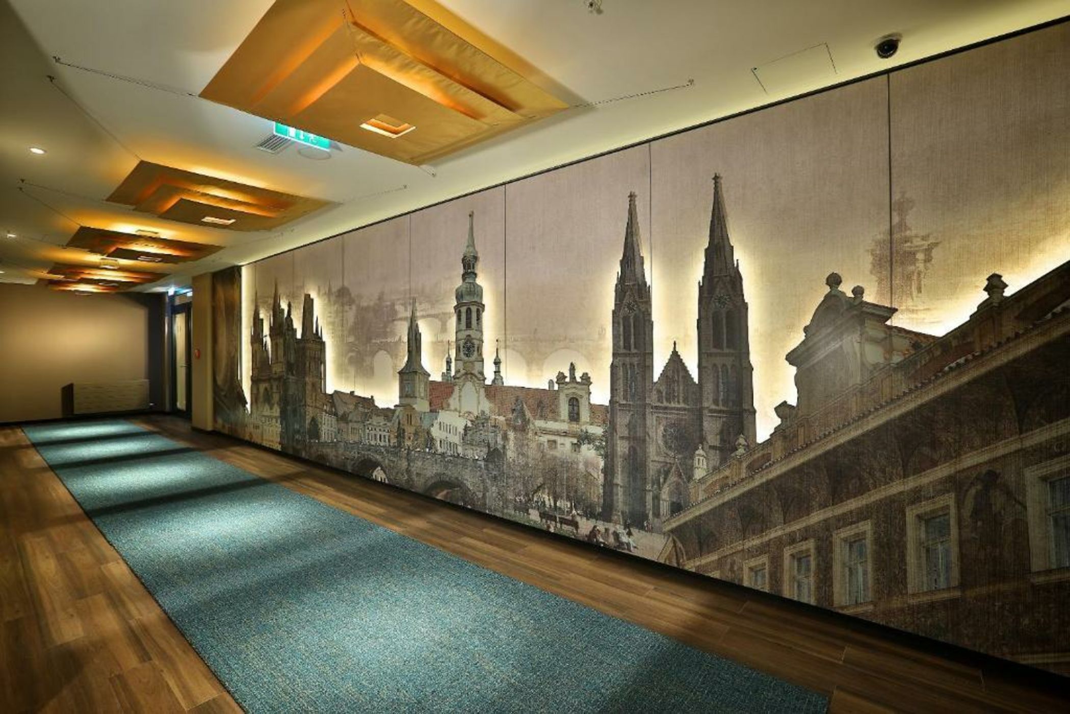 Motel One Prague-Florentinum