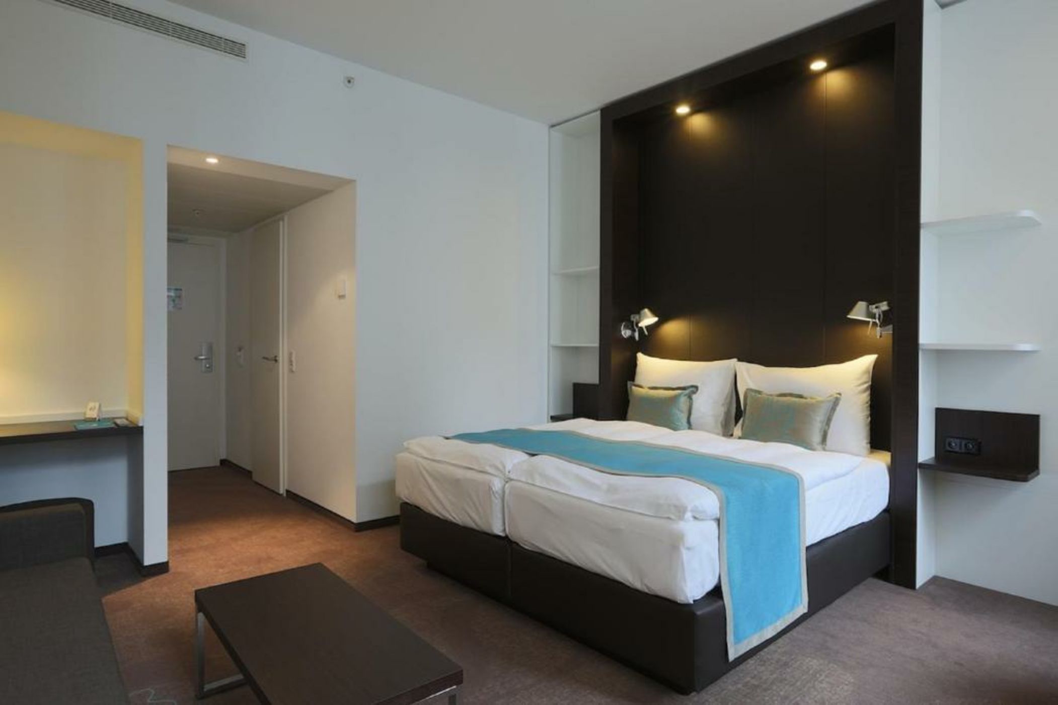 Motel One Prague-Florentinum