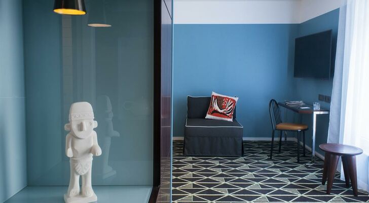 Hotel Eiffel Blomet