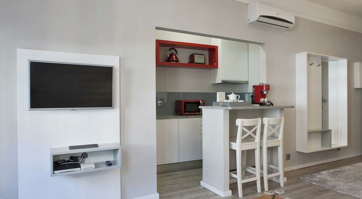 Your Opo Capela Apartments