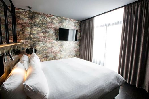 Apollo Hotel Amsterdam, a Tribute Portfolio Hotel
