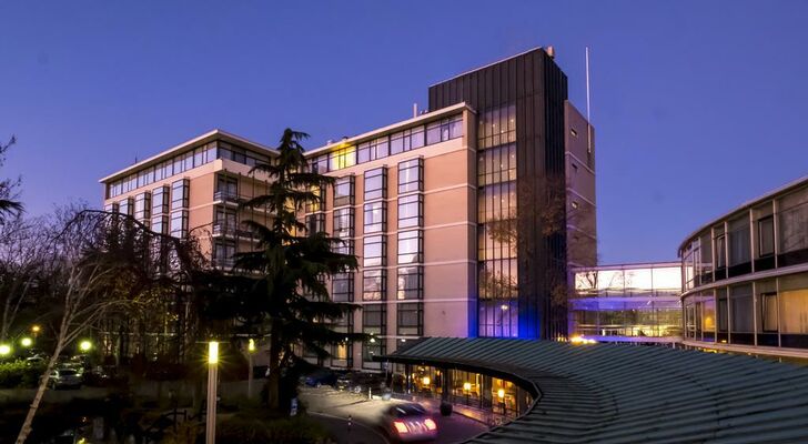 Apollo Hotel Amsterdam, a Tribute Portfolio Hotel