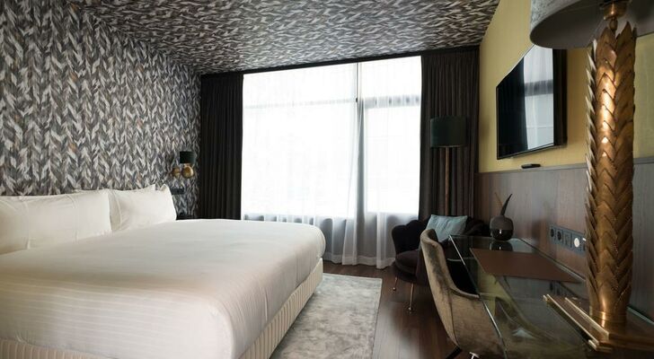 Apollo Hotel Amsterdam, a Tribute Portfolio Hotel