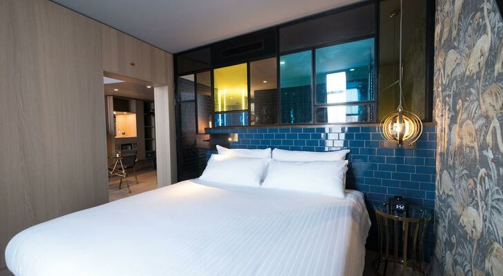 Apollo Hotel Amsterdam, a Tribute Portfolio Hotel
