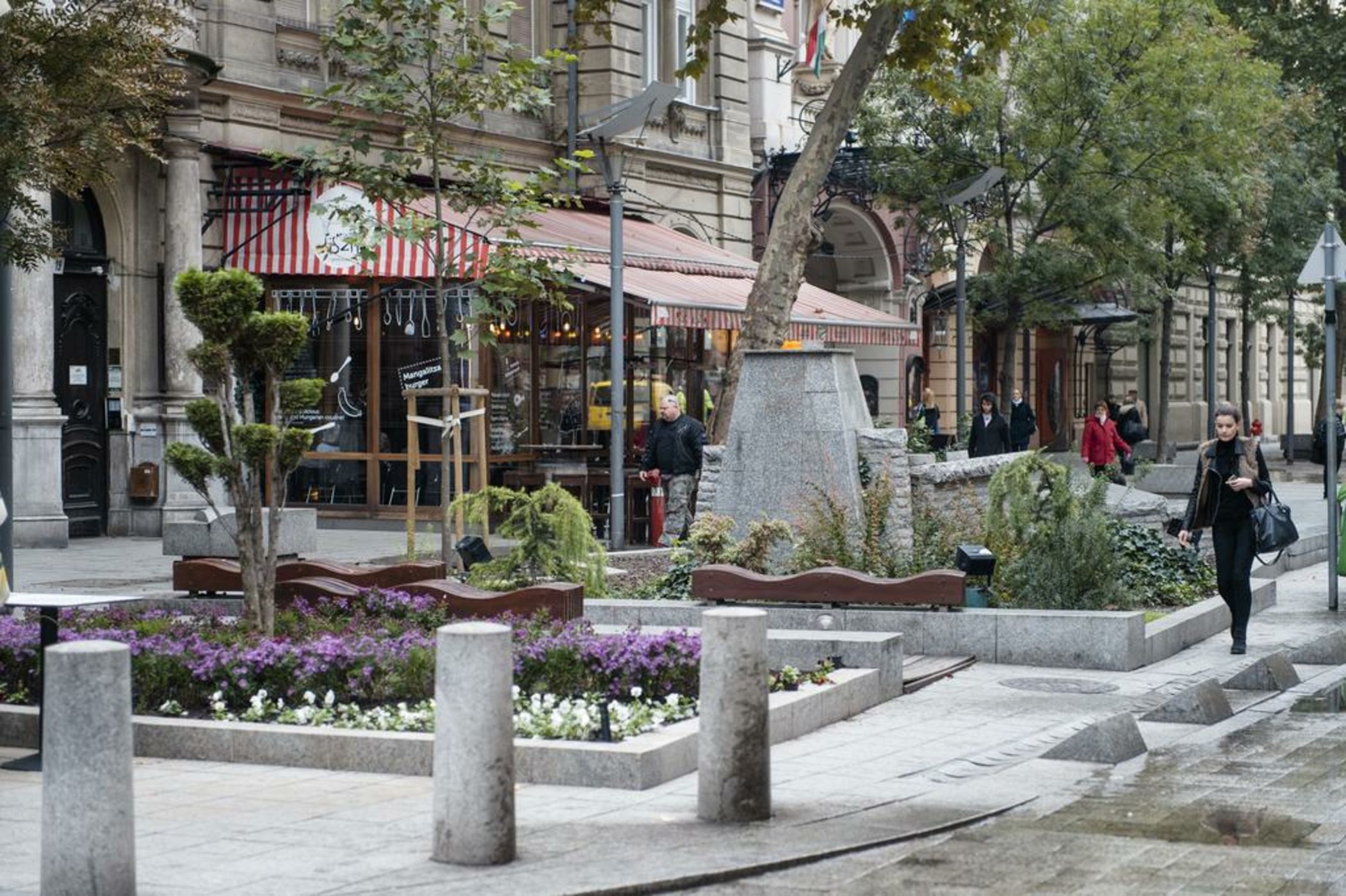 Jet Setter Opera Apartment