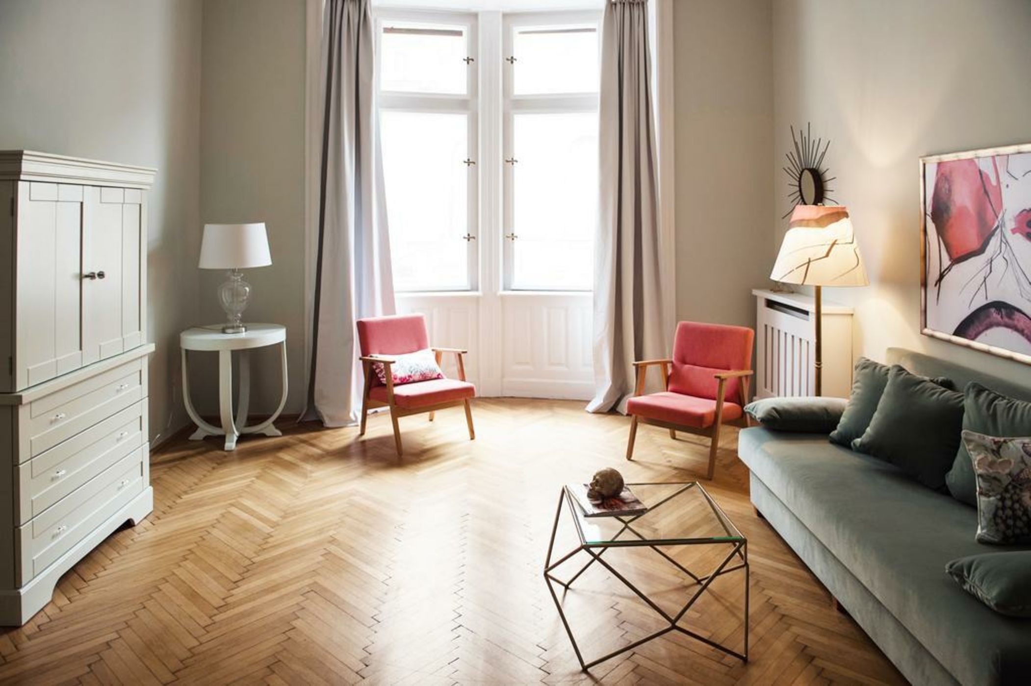 Jet Setter Opera Apartment