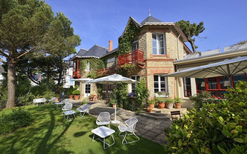 Hotel La Baule Saint Christophe Hotel La Baule Saint Christophe