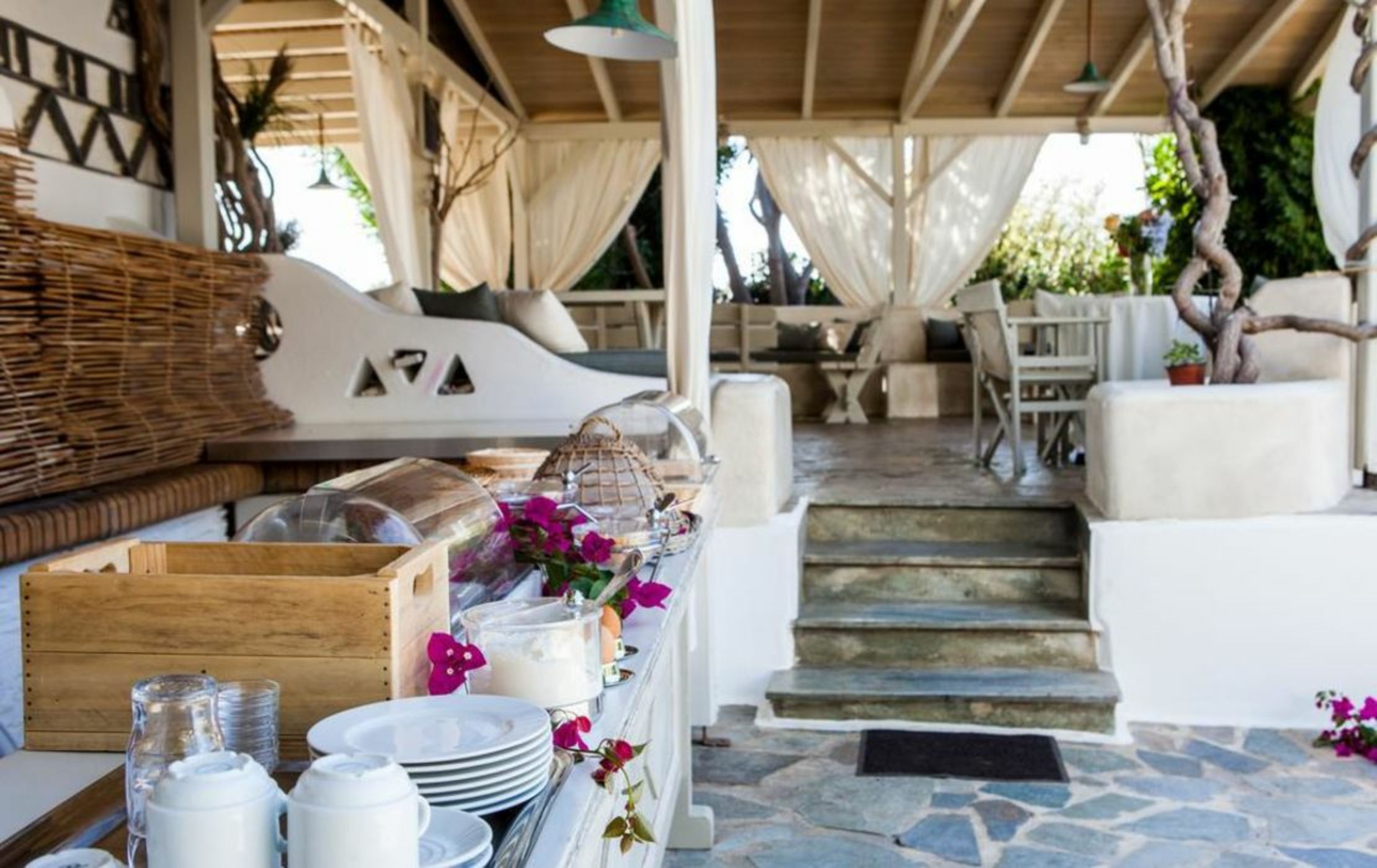 Studios Athina Plaka