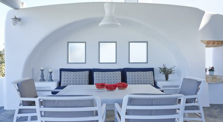 Aqua Breeze Villas