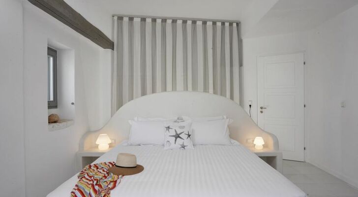 Aqua Breeze Villas