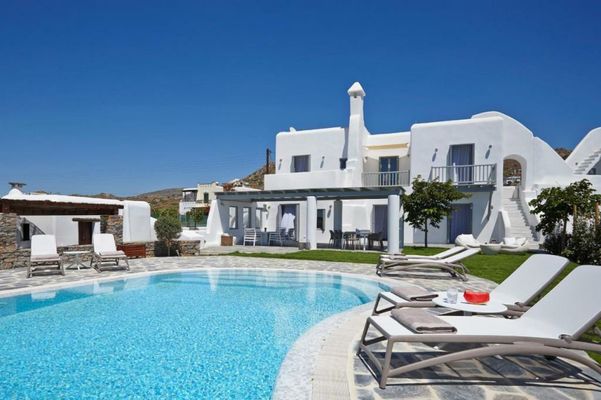 Aqua Breeze Villas on the beach