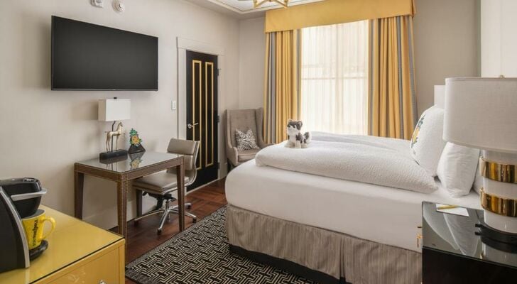 Staypineapple, An Elegant Hotel, Union Square