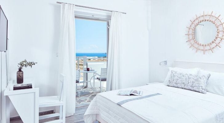 Mr. and Mrs. White Paros - Small Luxury Hotels of the World