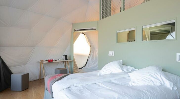 Whitepod Eco-Luxury Hotel