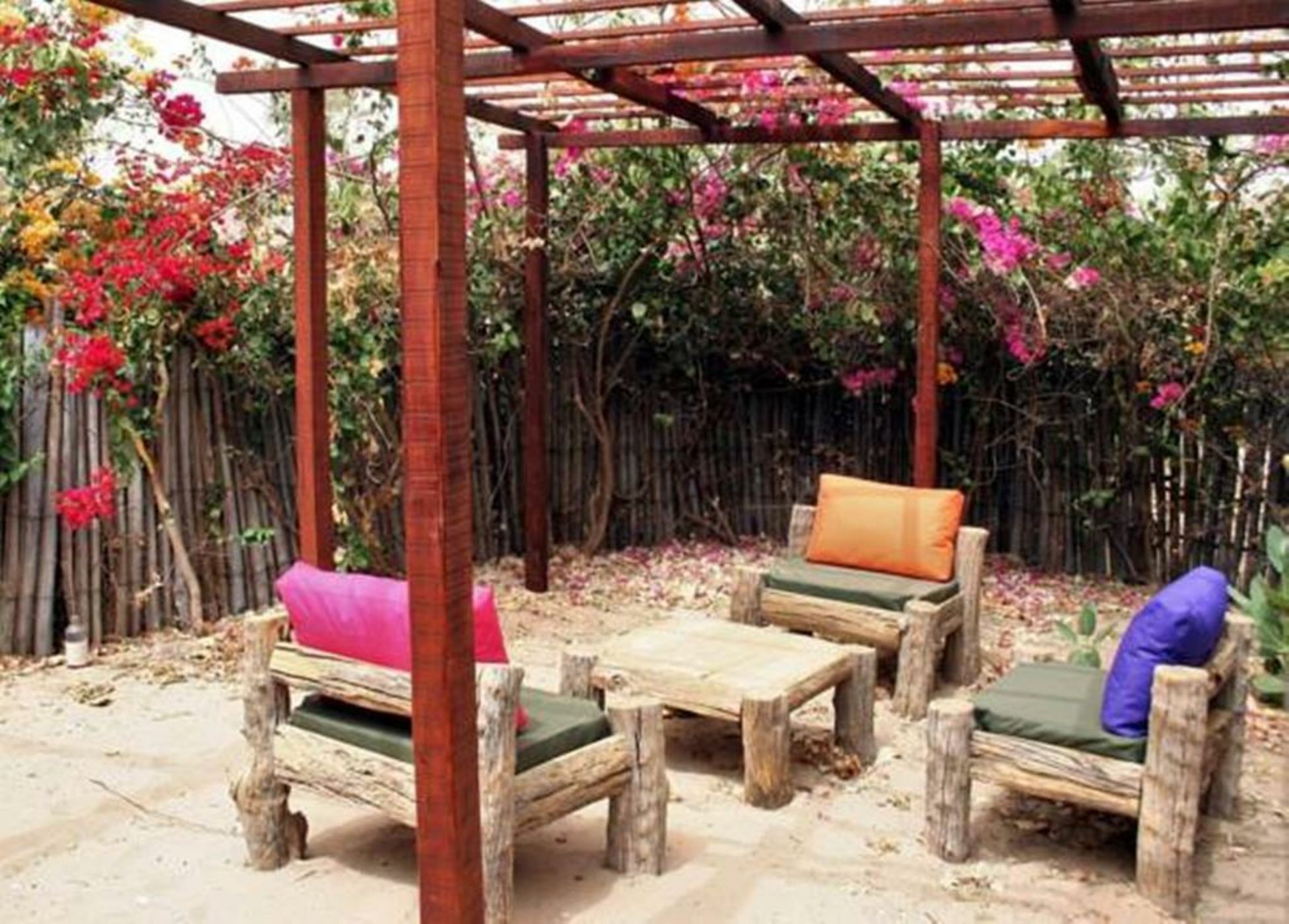 Les Collines De Niassam