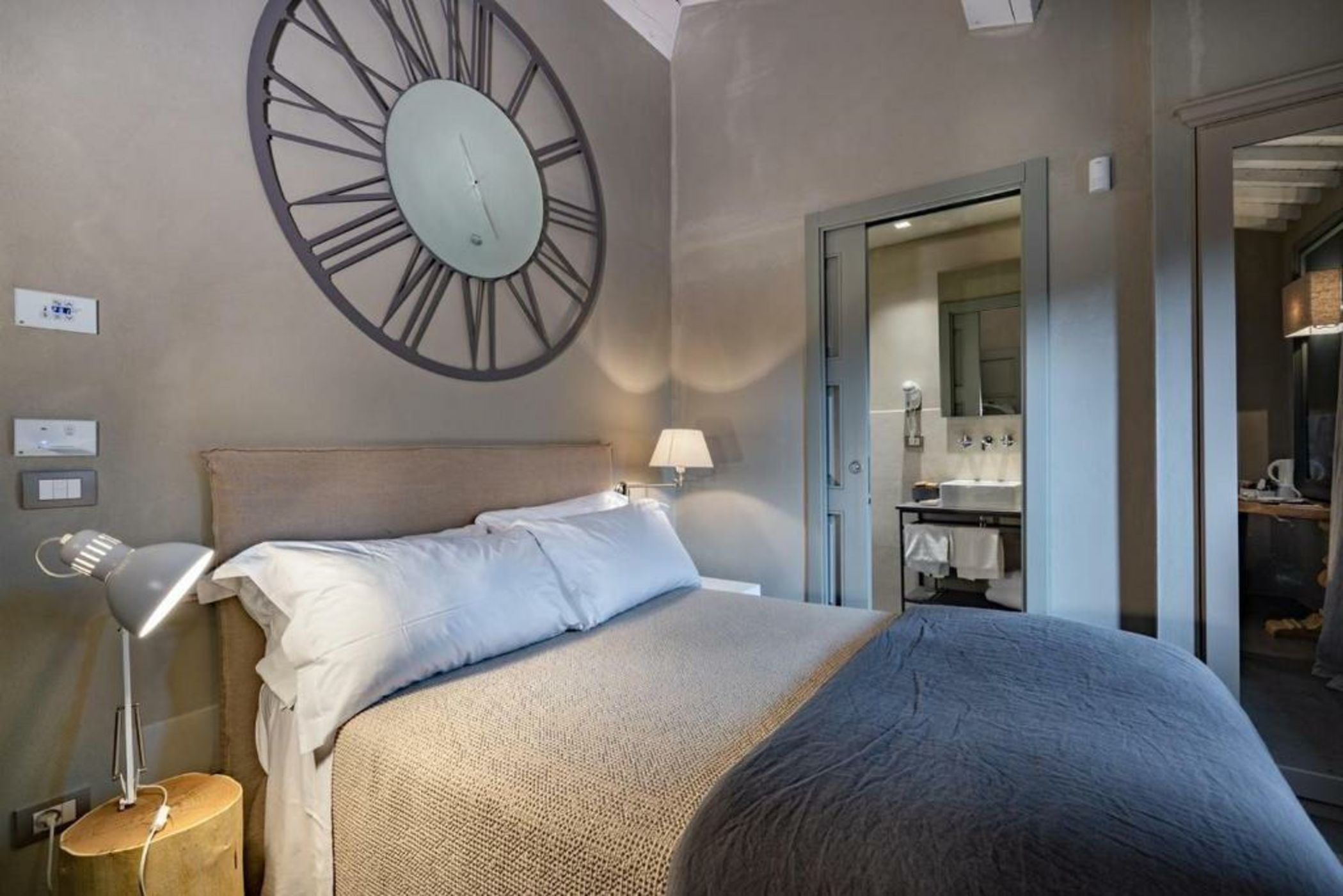 Villa Sassolini Luxury Boutique Hotel