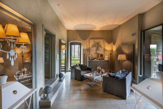 Villa Sassolini Luxury Boutique Hotel