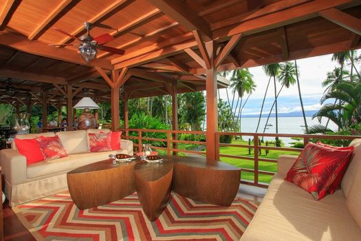 Playa Cativo Lodge