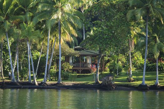 Playa Cativo Lodge
