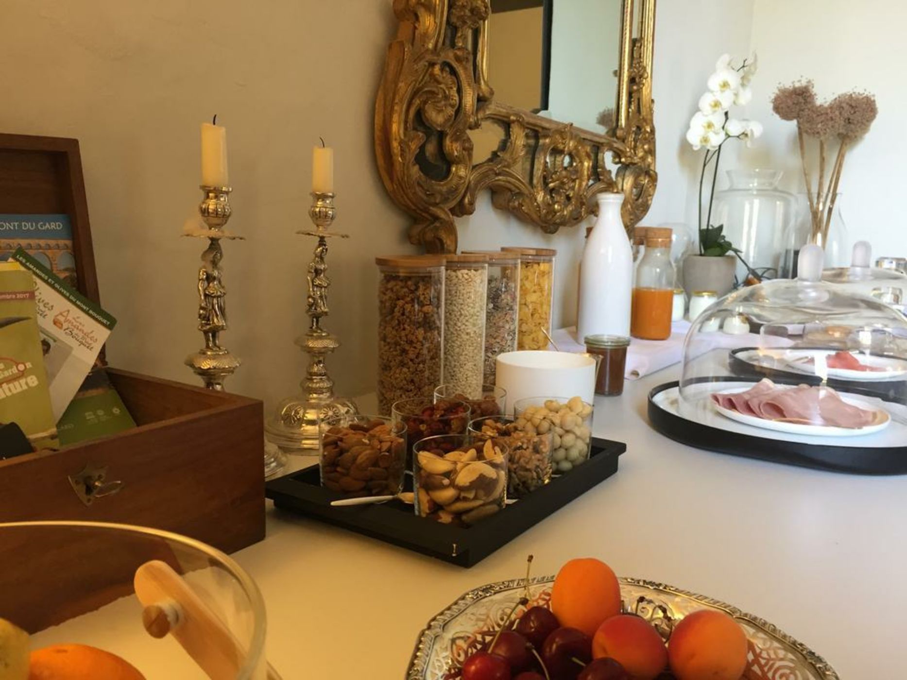 Tour Sarrazine de Montaren