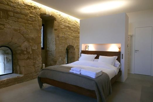 Tour Sarrazine de Montaren
