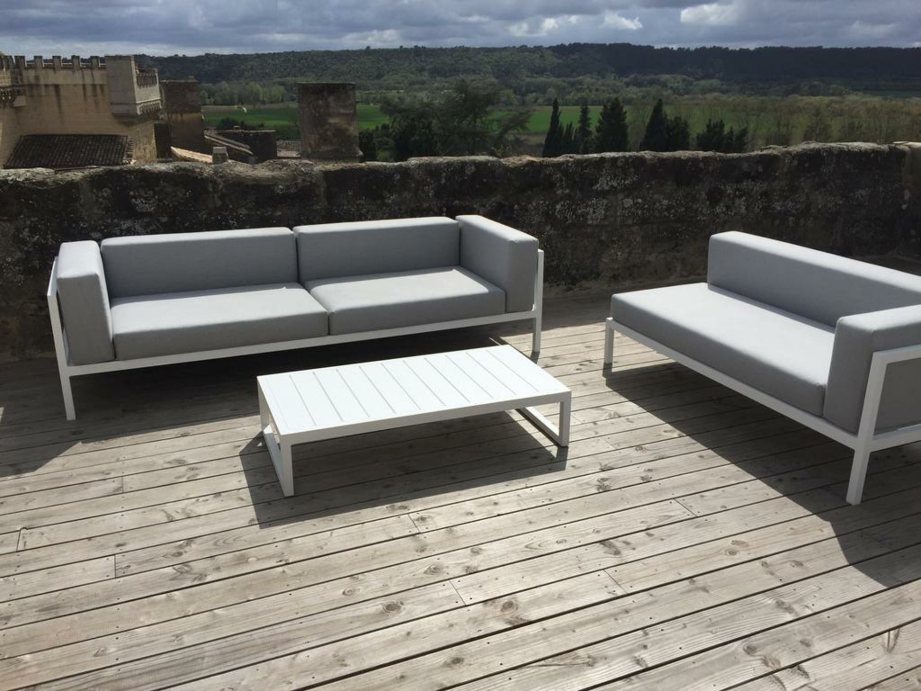 Tour Sarrazine de Montaren