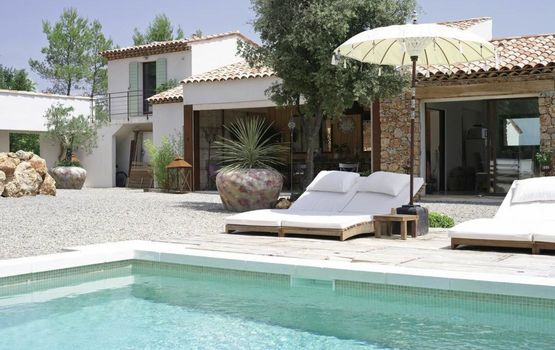 Le Clos Des Cambres
