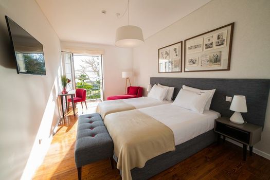 Bica FLH Suites