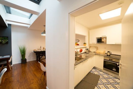 Bica FLH Suites