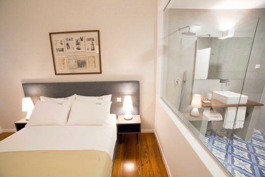 Bica FLH Suites