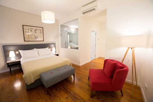 Bica FLH Suites