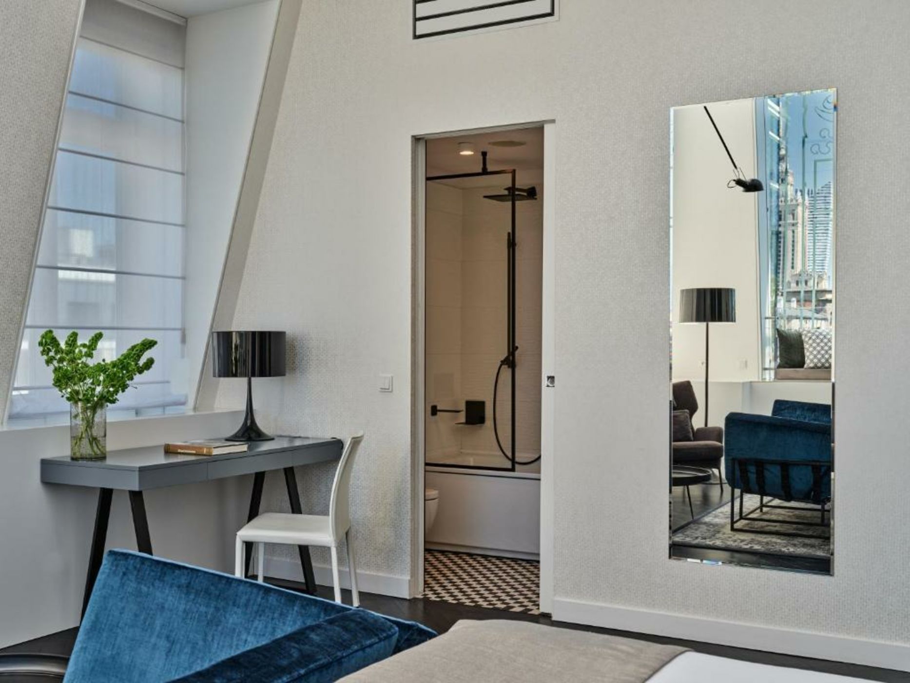 Hotel Indigo Warsaw Nowy Świat, an IHG Hotel