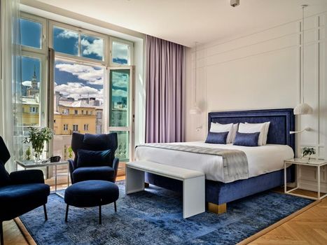 Hotel Indigo Warsaw Nowy Świat, an IHG Hotel