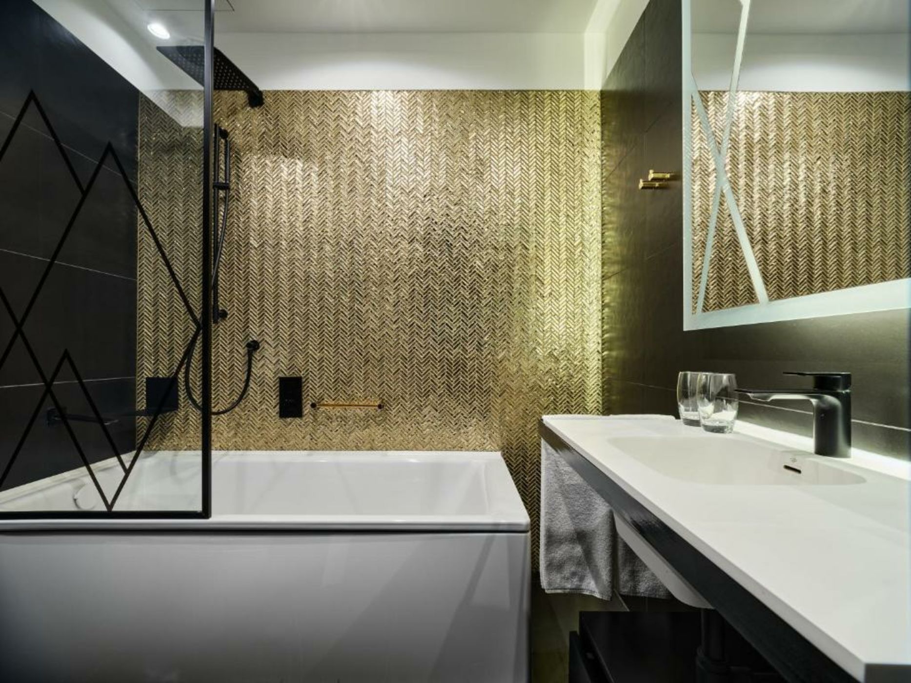 Hotel Indigo Warsaw Nowy Świat, an IHG Hotel