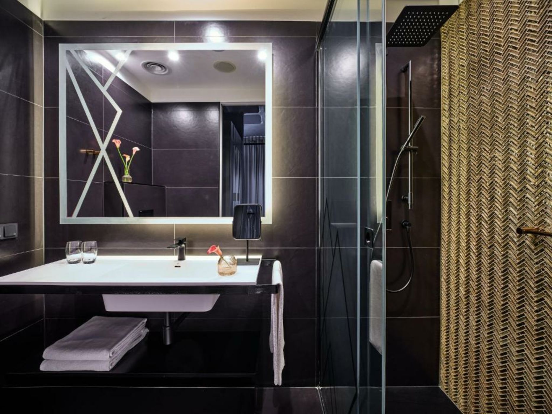 Hotel Indigo Warsaw Nowy Świat, an IHG Hotel