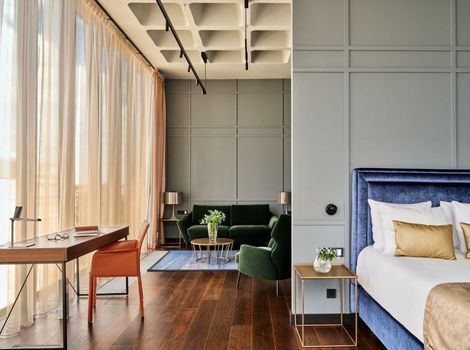 Hotel Indigo Warsaw Nowy Świat, an IHG Hotel