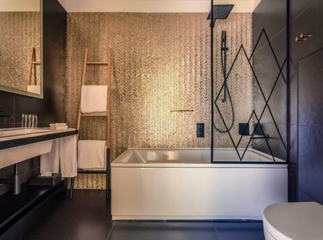 Hotel Indigo Warsaw Nowy Świat, an IHG Hotel