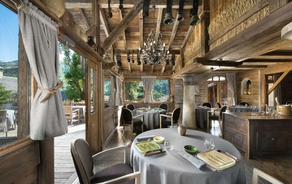 Hotel Restaurant La Bouitte - Relais & Châteaux - 3 étoiles Michelin