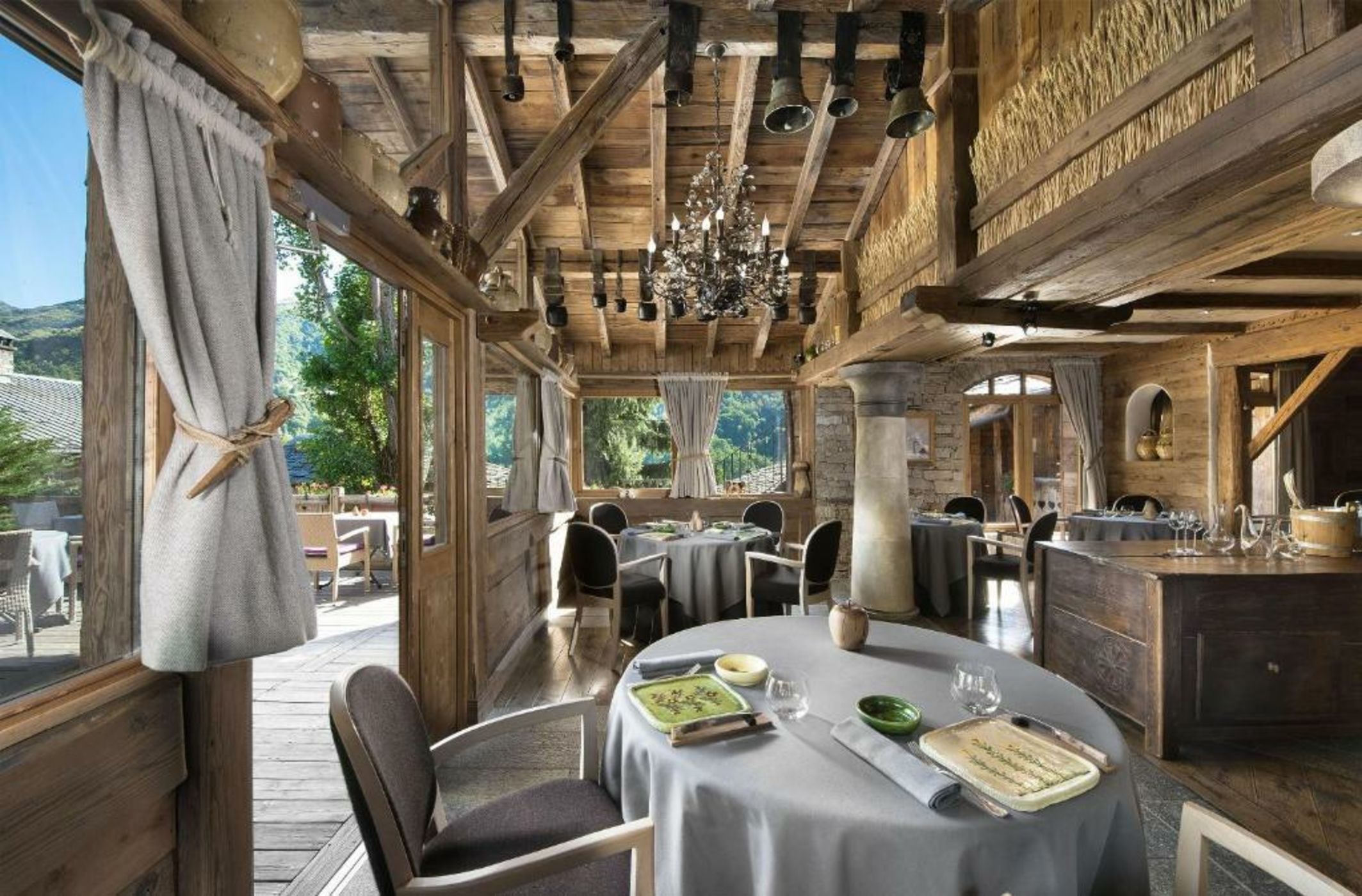 Hotel Restaurant La Bouitte - Relais & Châteaux - 3 étoiles Michelin