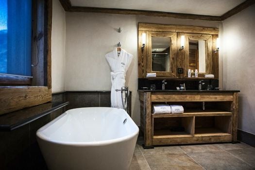 Hotel Restaurant La Bouitte - Relais & Châteaux - 3 étoiles Michelin