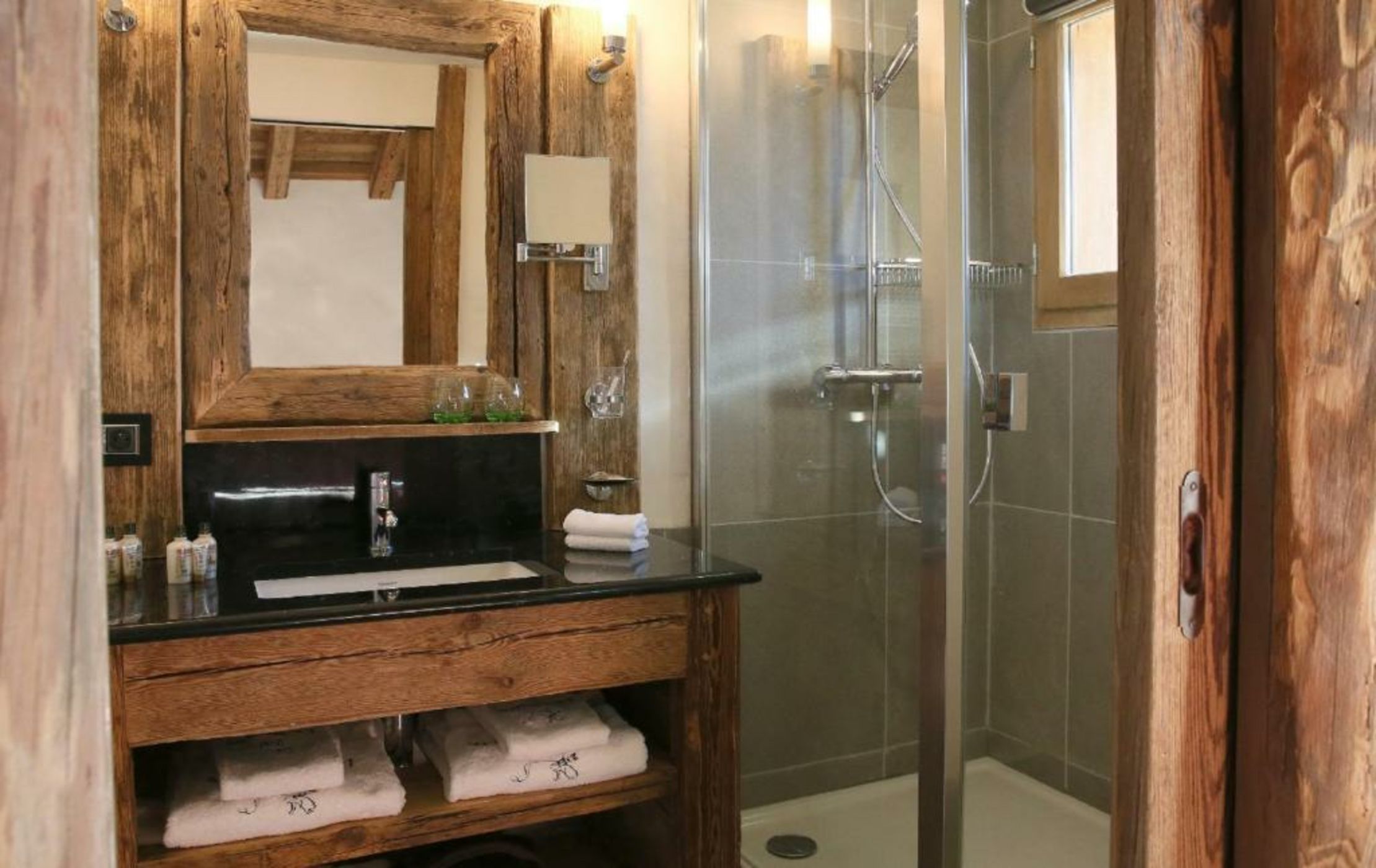 Hotel Restaurant La Bouitte - Relais & Châteaux - 3 étoiles Michelin