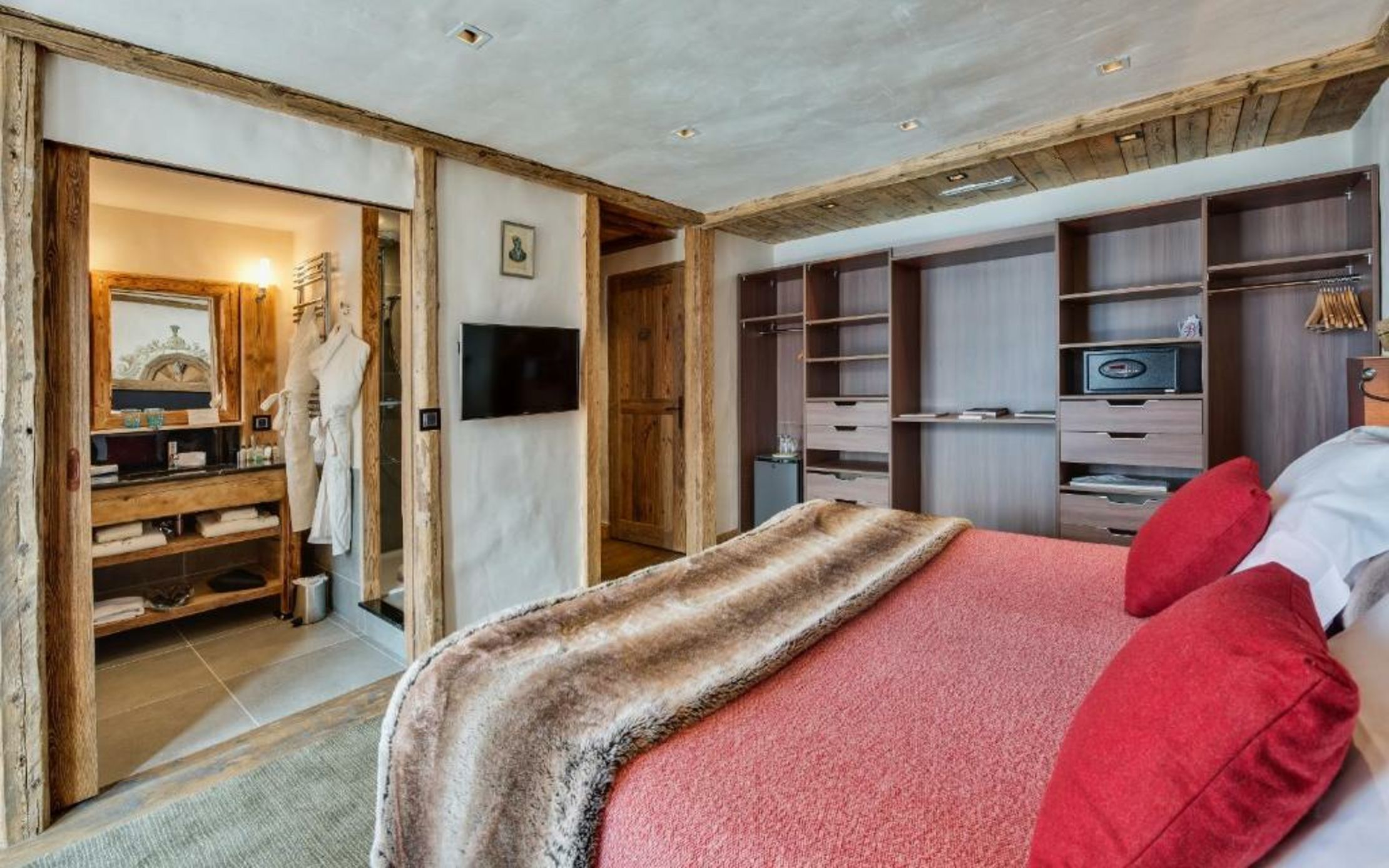 Hotel Restaurant La Bouitte - Relais & Châteaux - 3 étoiles Michelin