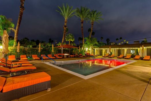 Little Paradise Hotel