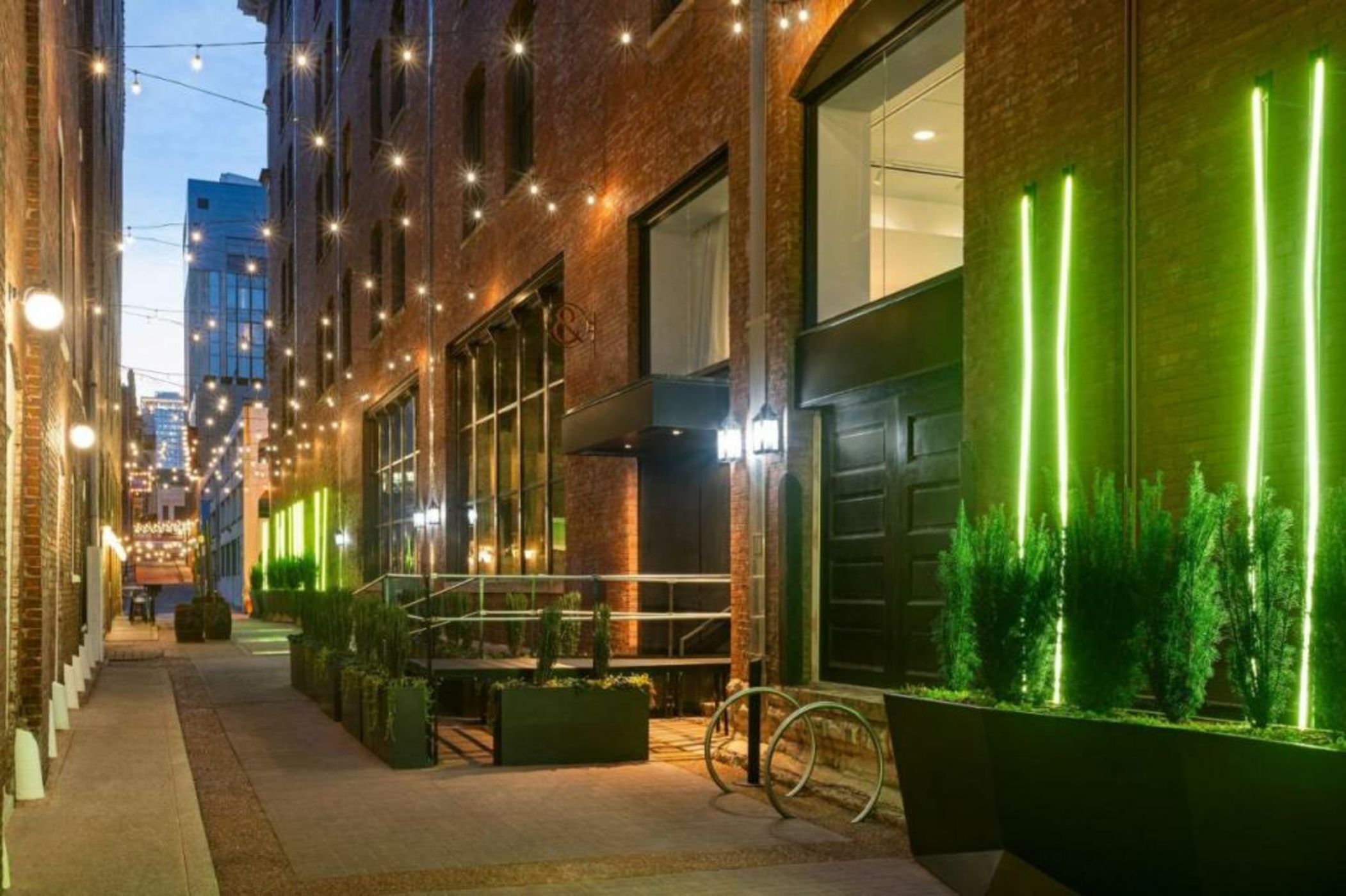 The Bankers Alley Hotel Nashville, Tapestry Collection by Hilton